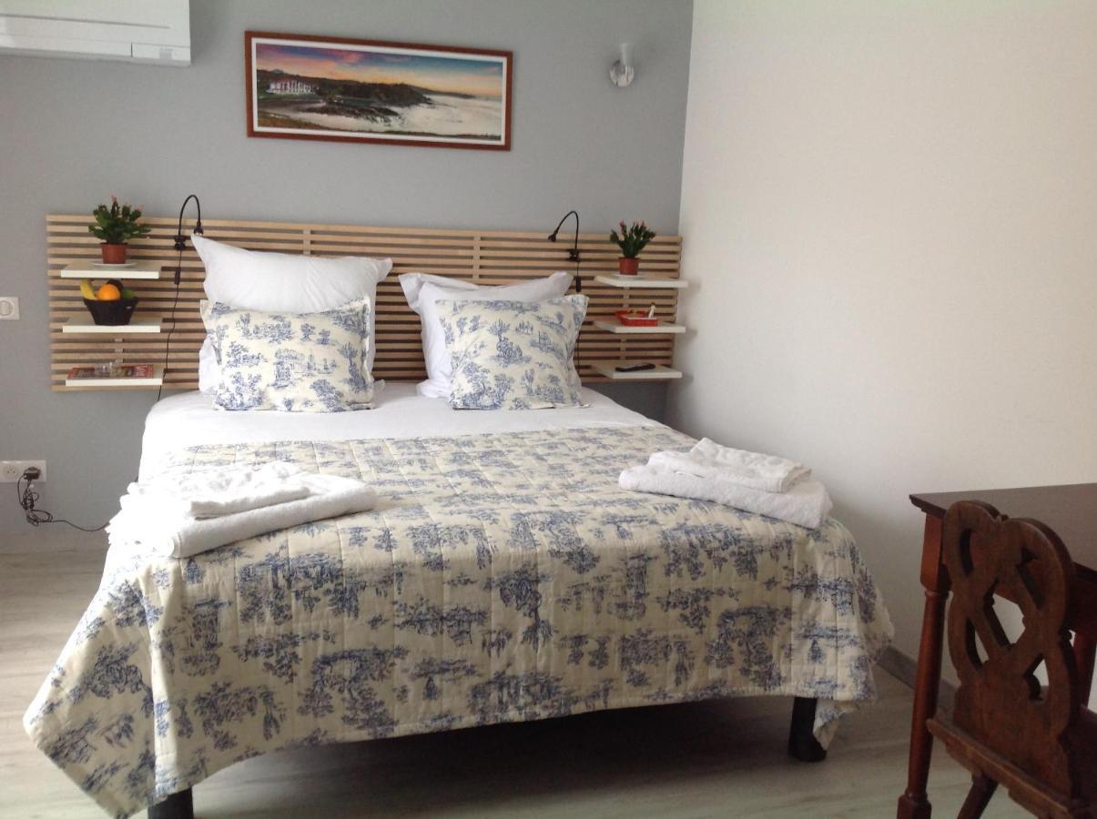 Chambre Double Avec Salle De Bain Privative 昂代 外观 照片