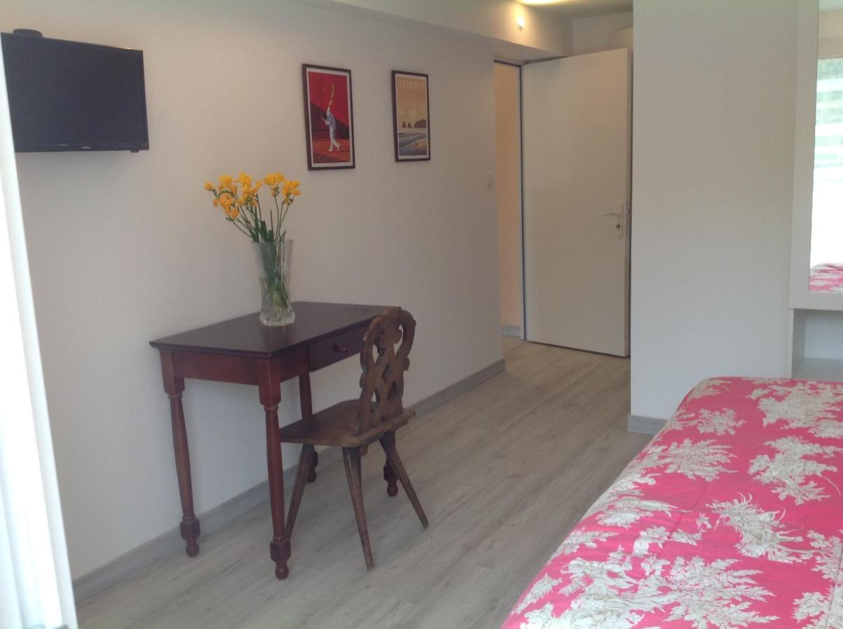 Chambre Double Avec Salle De Bain Privative 昂代 外观 照片